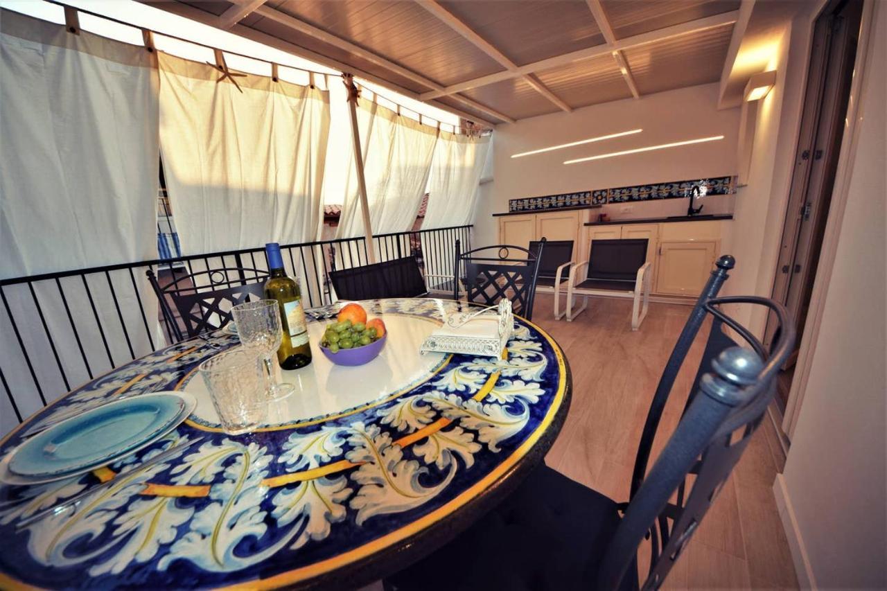 Lo Duca Apartments チェファル エクステリア 写真