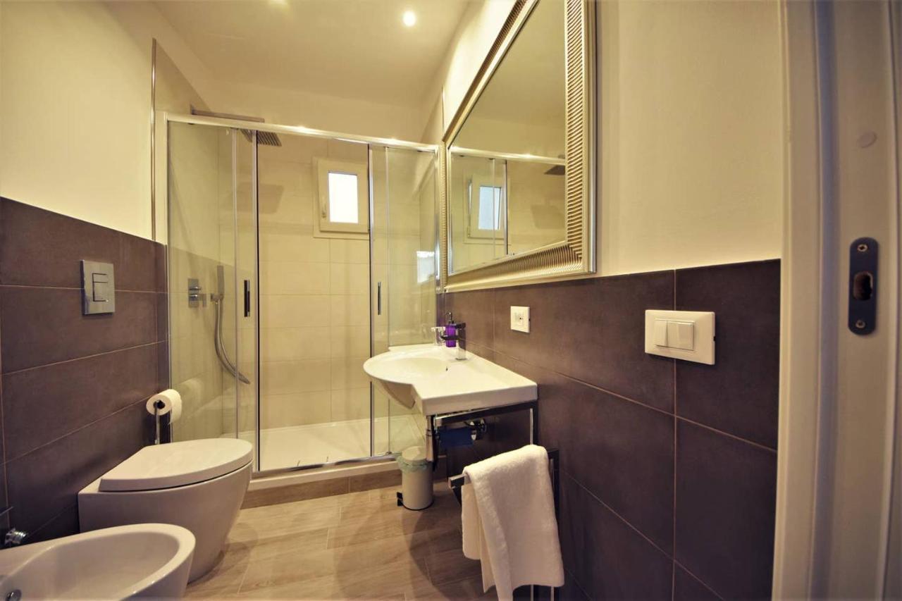 Lo Duca Apartments チェファル エクステリア 写真